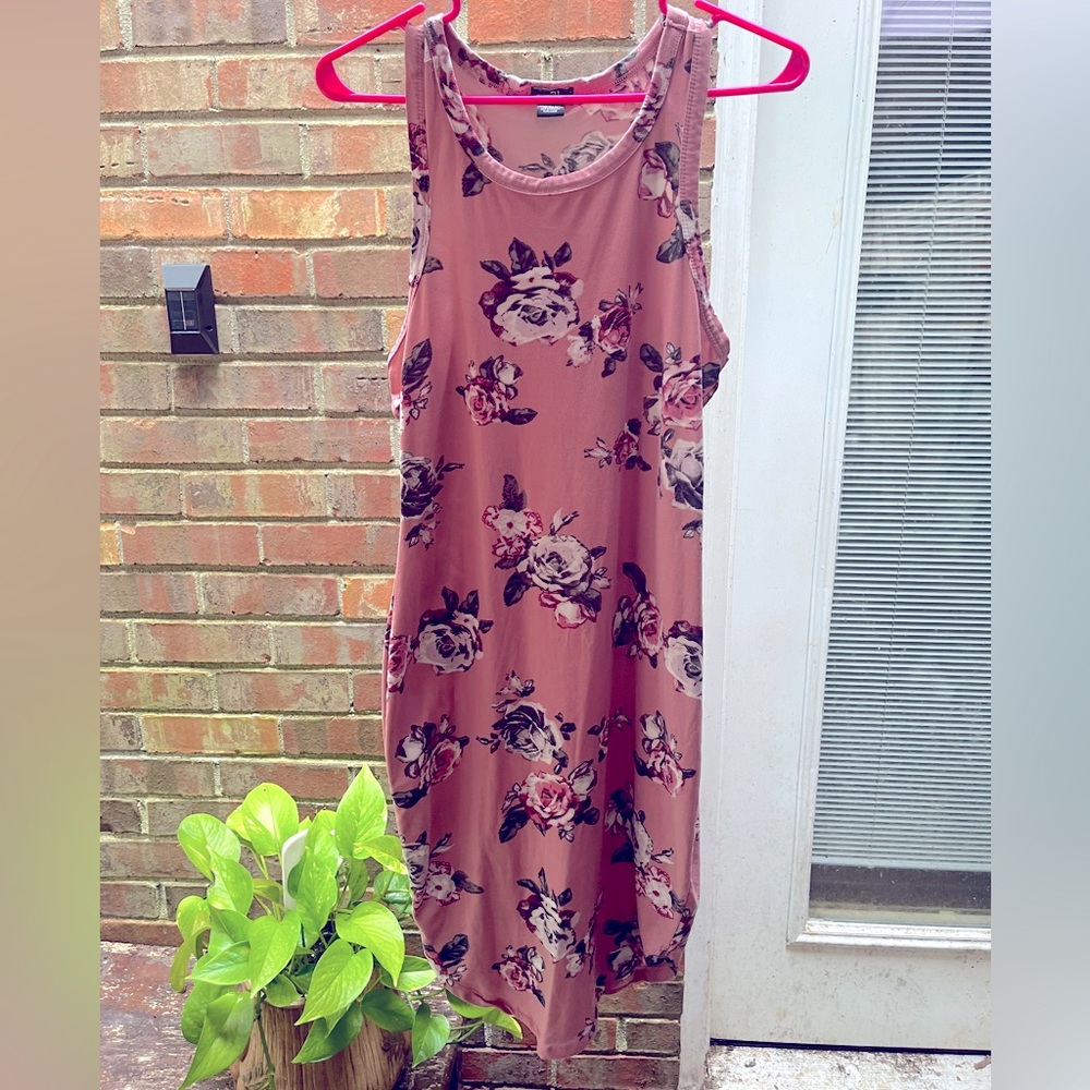 Rue 21 Pink Floral Tank Dress. Worn once great condition Size Medium - Picture 1 of 7
